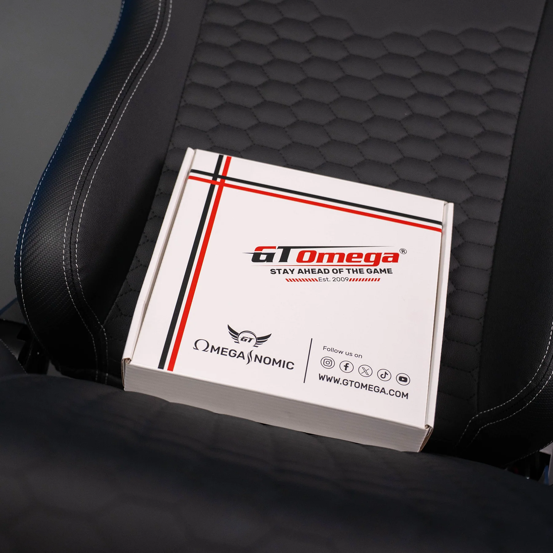GT Omega Gift Set - Image 2